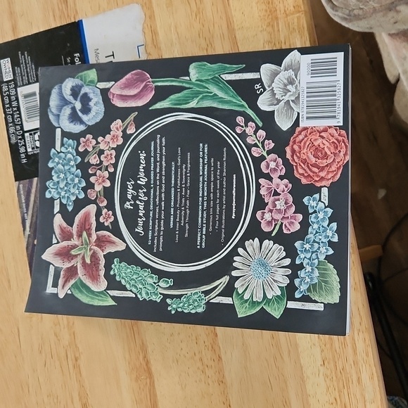 Prayer Journal For Women by Shannon Roberts - Picture 5 of 8